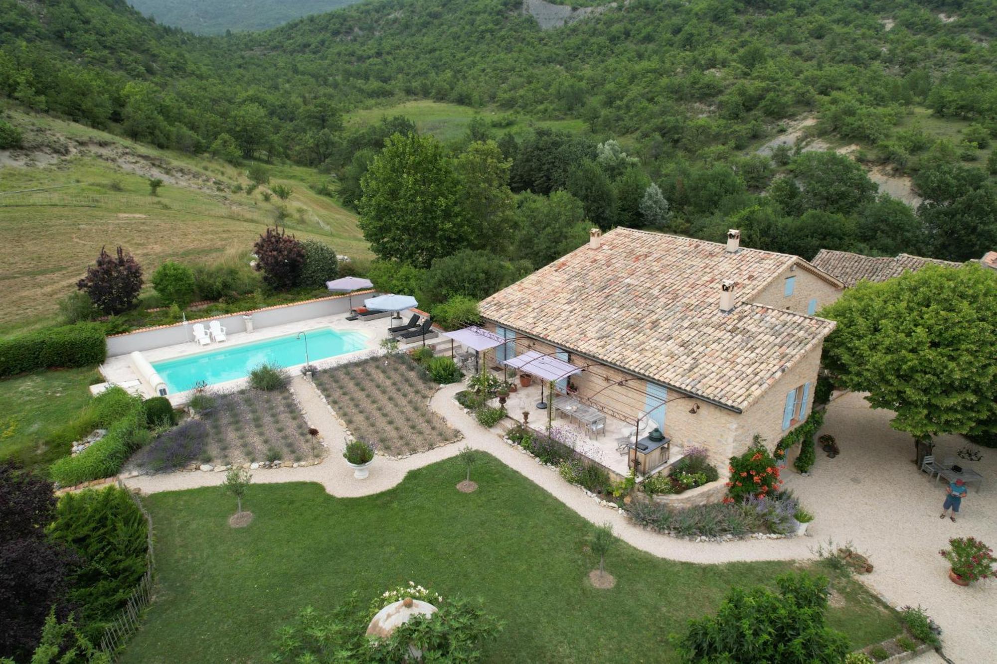 Bed and Breakfast Mas Tulipe De Soie Bevons Exterior foto