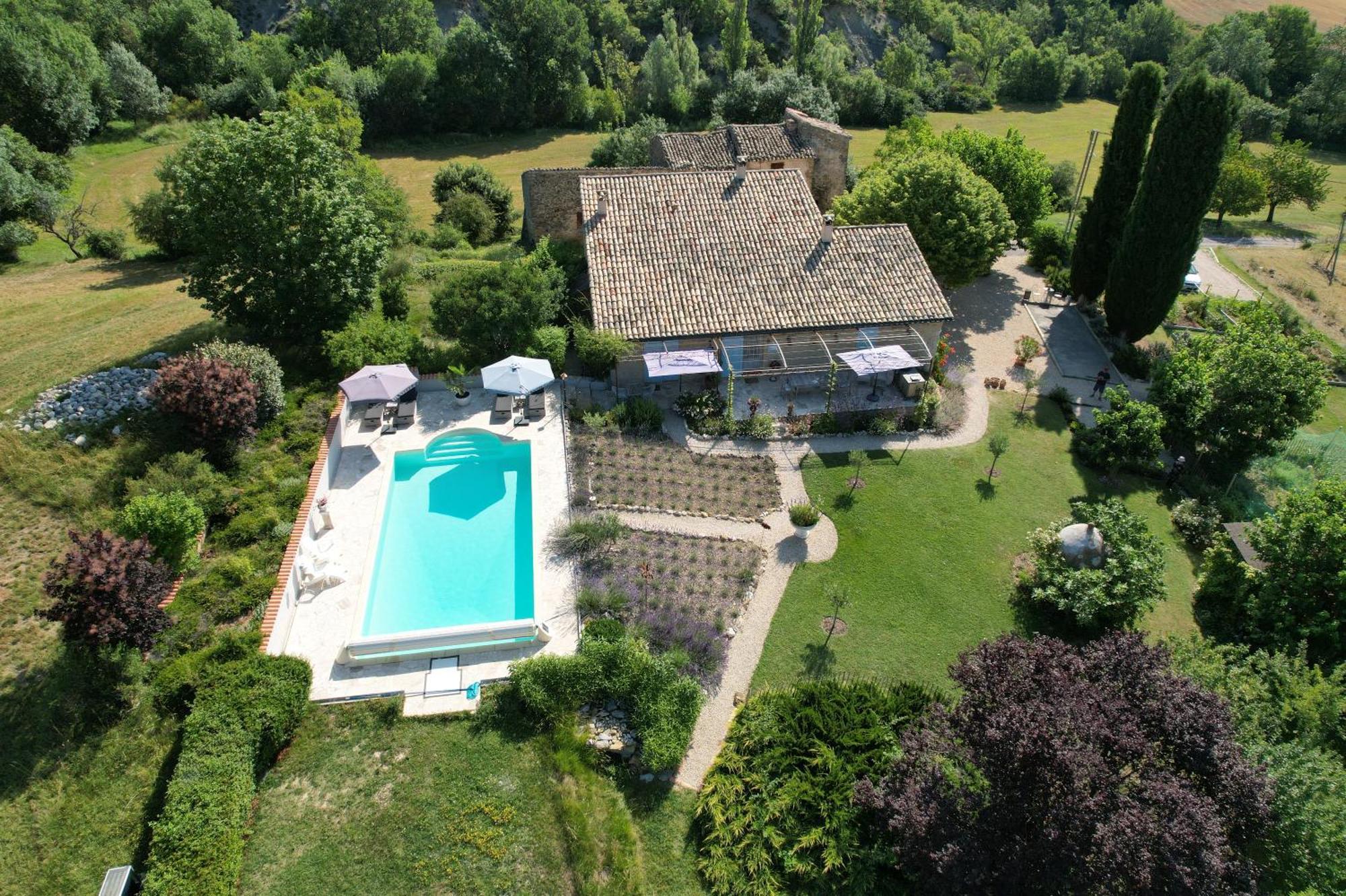 Bed and Breakfast Mas Tulipe De Soie Bevons Exterior foto